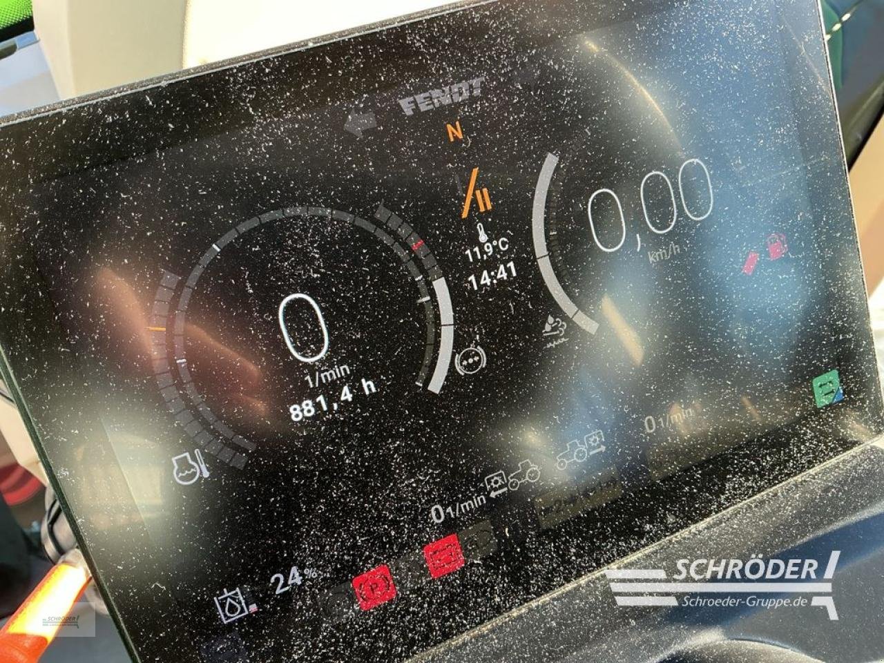 Traktor от тип Fendt 516 VARIO GEN3 PROFI PLUS, Gebrauchtmaschine в Hemmoor (Снимка 17)