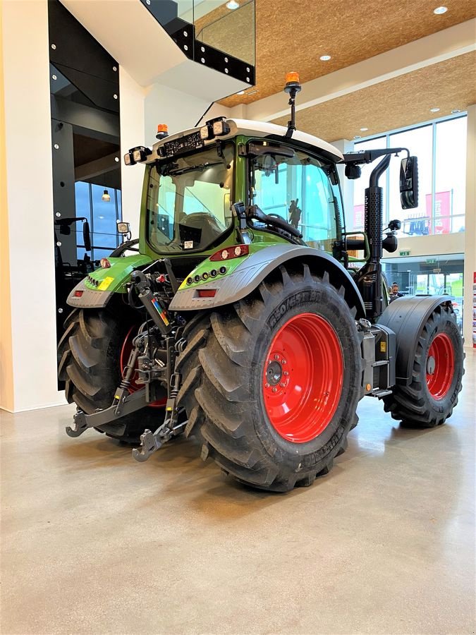 Traktor des Typs Fendt 516 Vario (MY21), Neumaschine in Wallern (Bild 5)