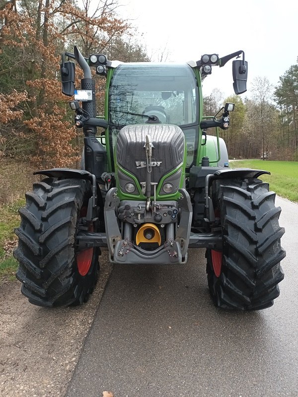 Traktor van het type Fendt 516 Vario Power S4, Gebrauchtmaschine in Allersberg (Foto 4)