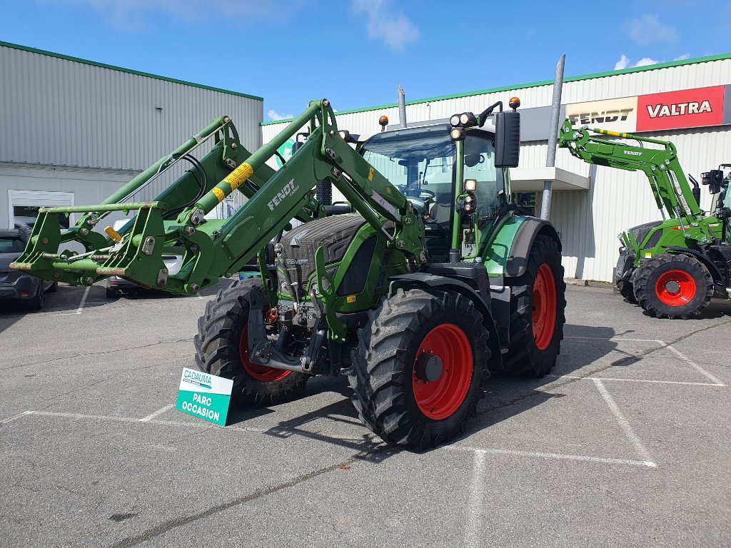 Traktor des Typs Fendt 516 VARIO POWER, Gebrauchtmaschine in Calmont (Bild 1)
