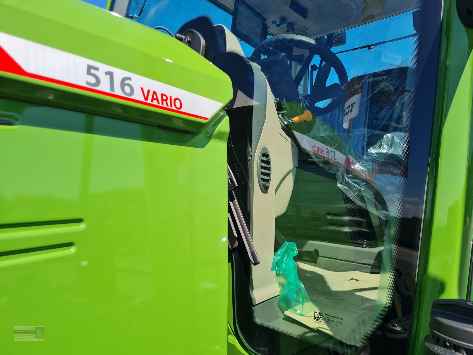 Traktor des Typs Fendt 516 Vario Profi+ FendtONE, Neumaschine in Gerasdorf (Bild 20)