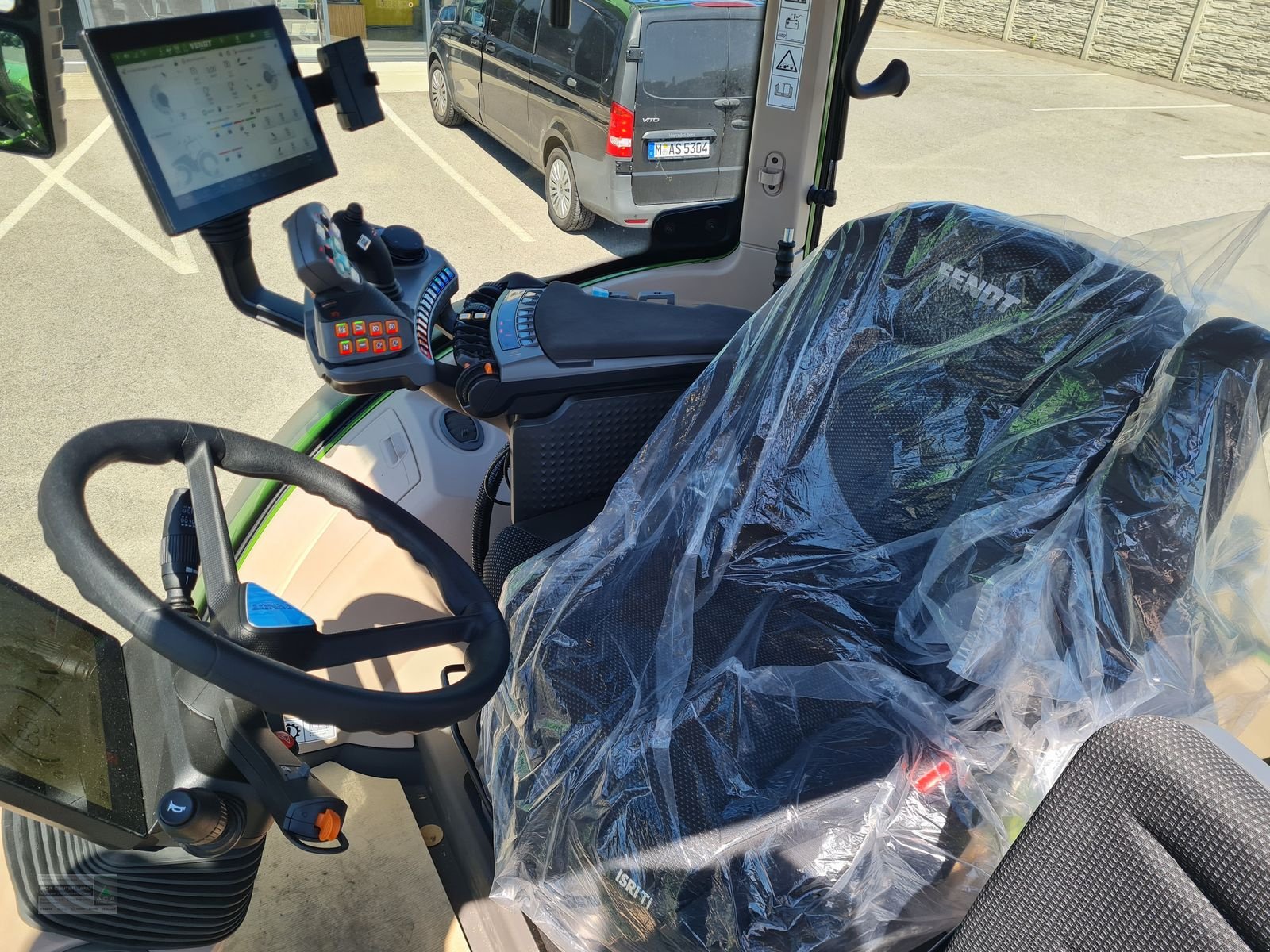 Traktor des Typs Fendt 516 Vario Profi+ FendtONE, Neumaschine in Gerasdorf (Bild 16)