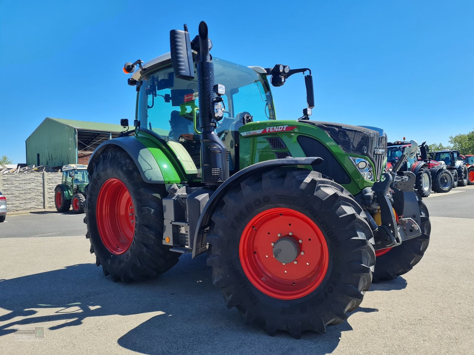 Traktor des Typs Fendt 516 Vario Profi+ FendtONE, Neumaschine in Gerasdorf (Bild 4)
