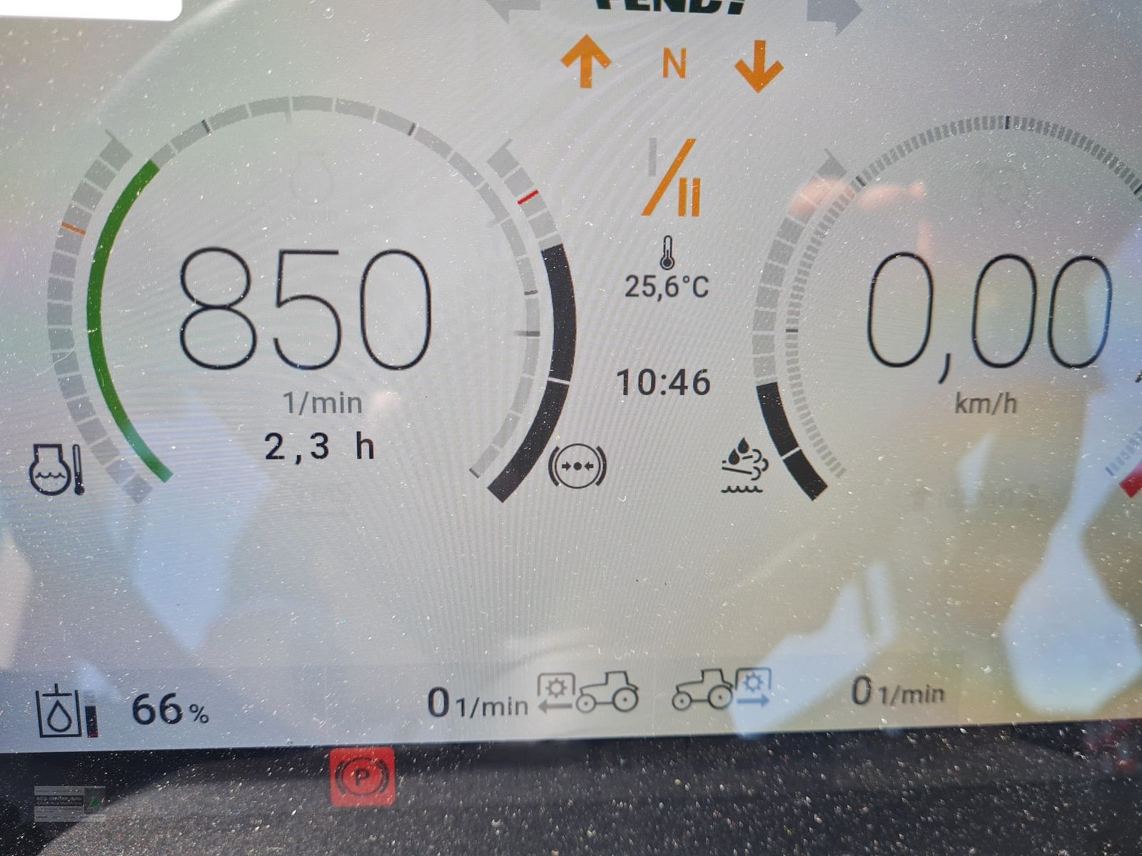 Traktor des Typs Fendt 516 Vario Profi+ FendtONE, Neumaschine in Gerasdorf (Bild 15)