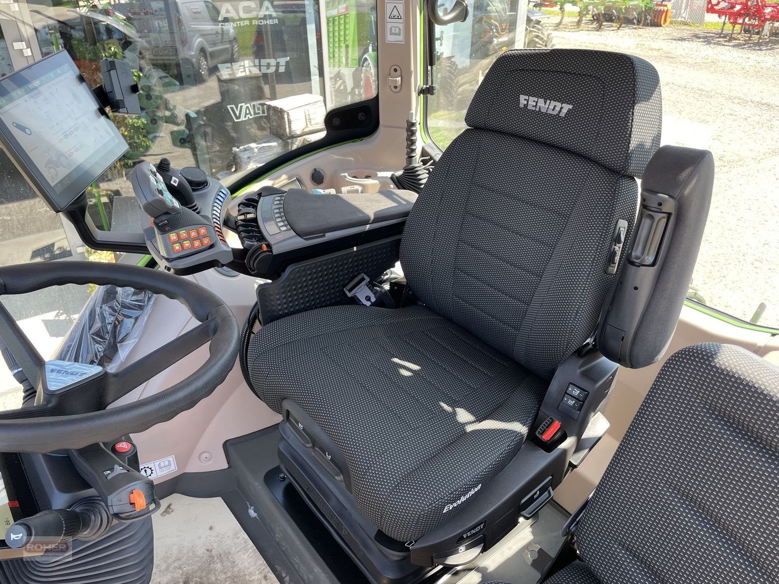 Traktor des Typs Fendt 516 Vario Profi+ FendtONE, Neumaschine in Wieselburg Land (Bild 10)