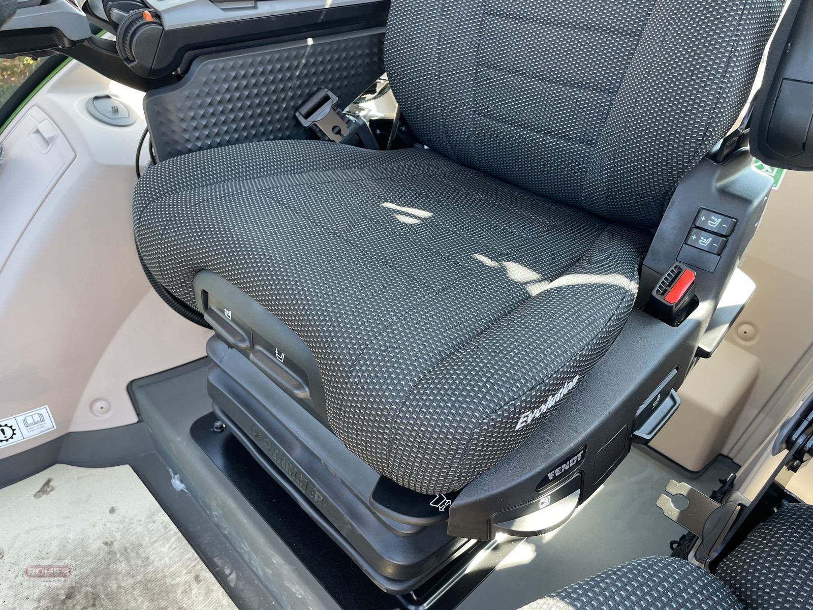 Traktor des Typs Fendt 516 Vario Profi+ FendtONE, Neumaschine in Wieselburg Land (Bild 12)