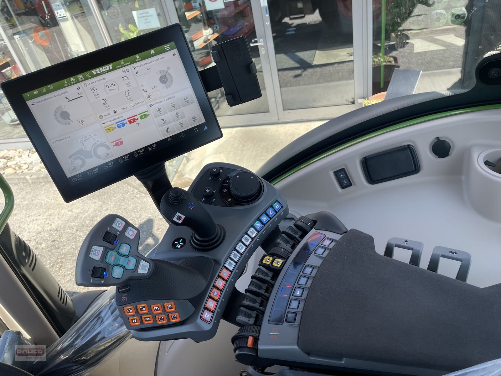 Traktor des Typs Fendt 516 Vario Profi+ FendtONE, Neumaschine in Wieselburg Land (Bild 2)