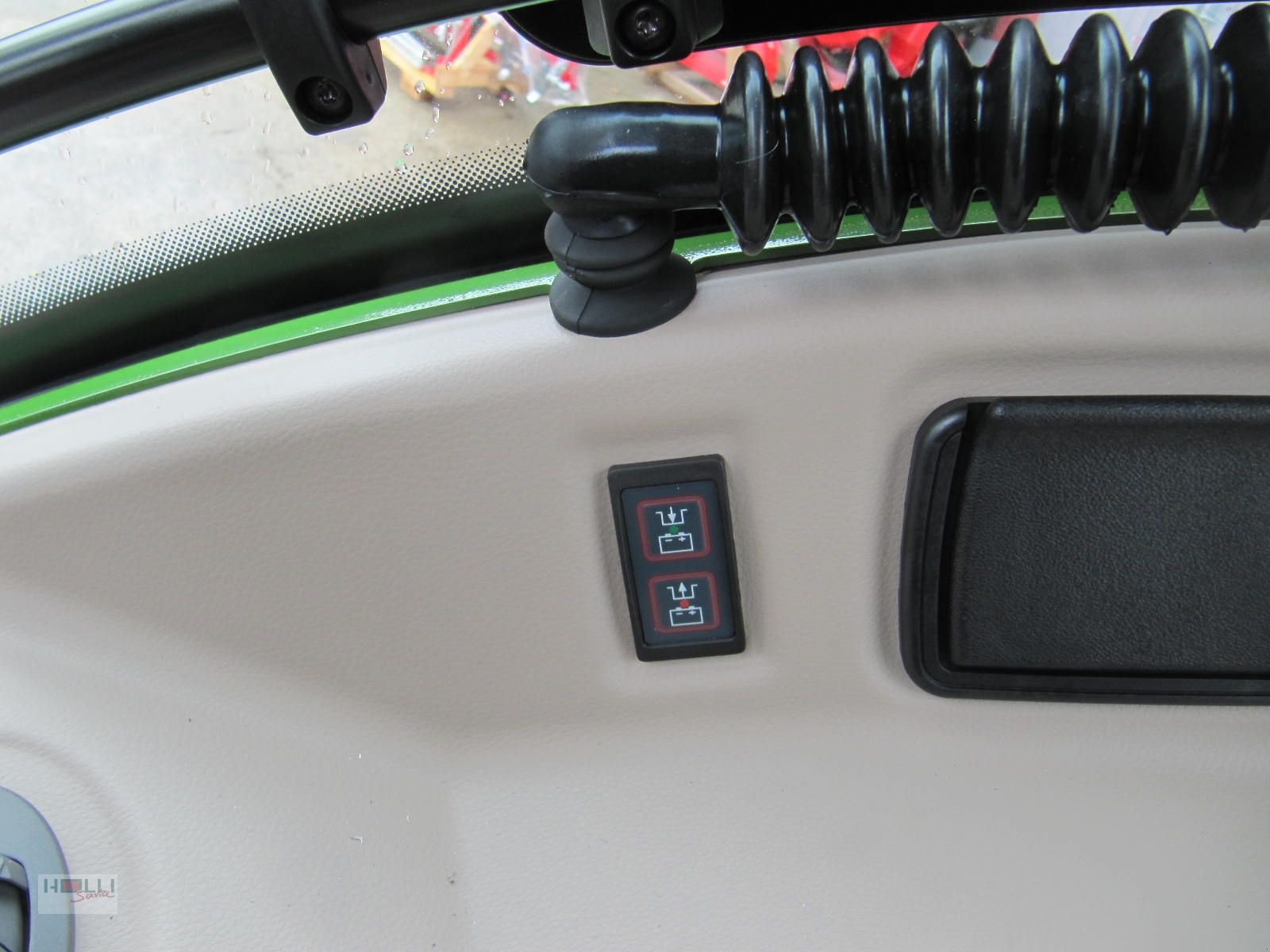 Traktor des Typs Fendt 516 Vario Profi+ FendtONE, Neumaschine in Niederneukirchen (Bild 12)