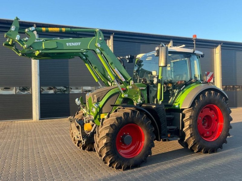 Traktor tipa Fendt 516 Vario Profi Plus, Gebrauchtmaschine u Hapert