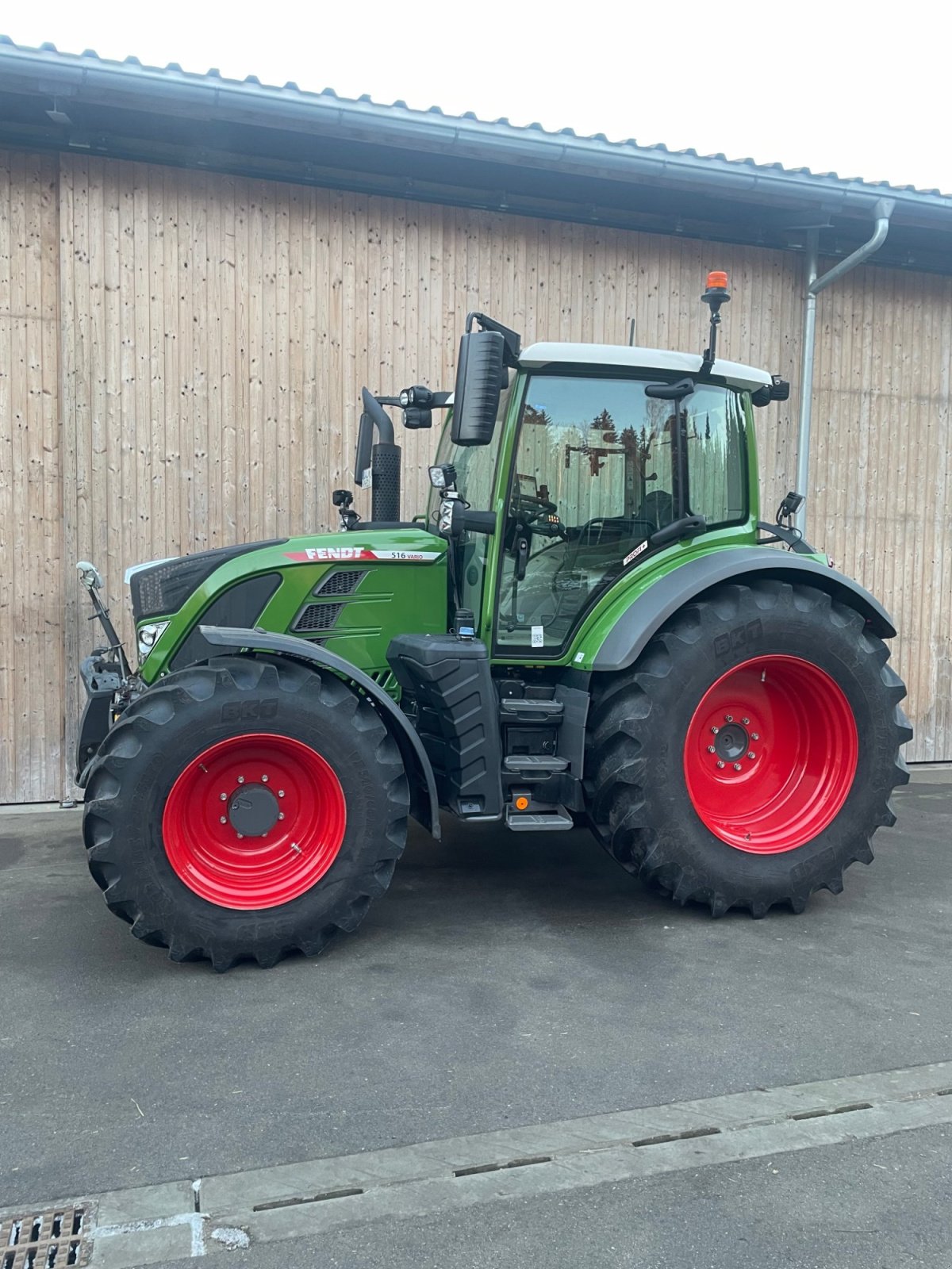 Traktor typu Fendt 516 Vario ProfiPlus Gen3, Gebrauchtmaschine v Bidingen (Obrázek 3)