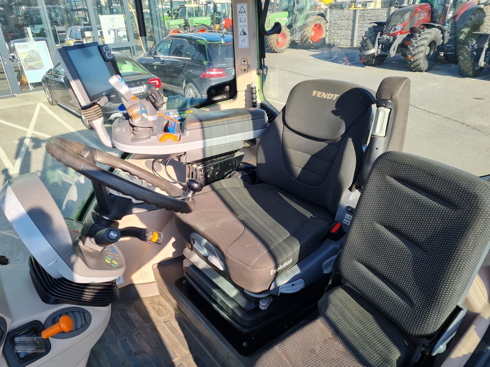 Traktor типа Fendt 516 Vario ProfiPlus, Gebrauchtmaschine в Gerasdorf (Фотография 7)