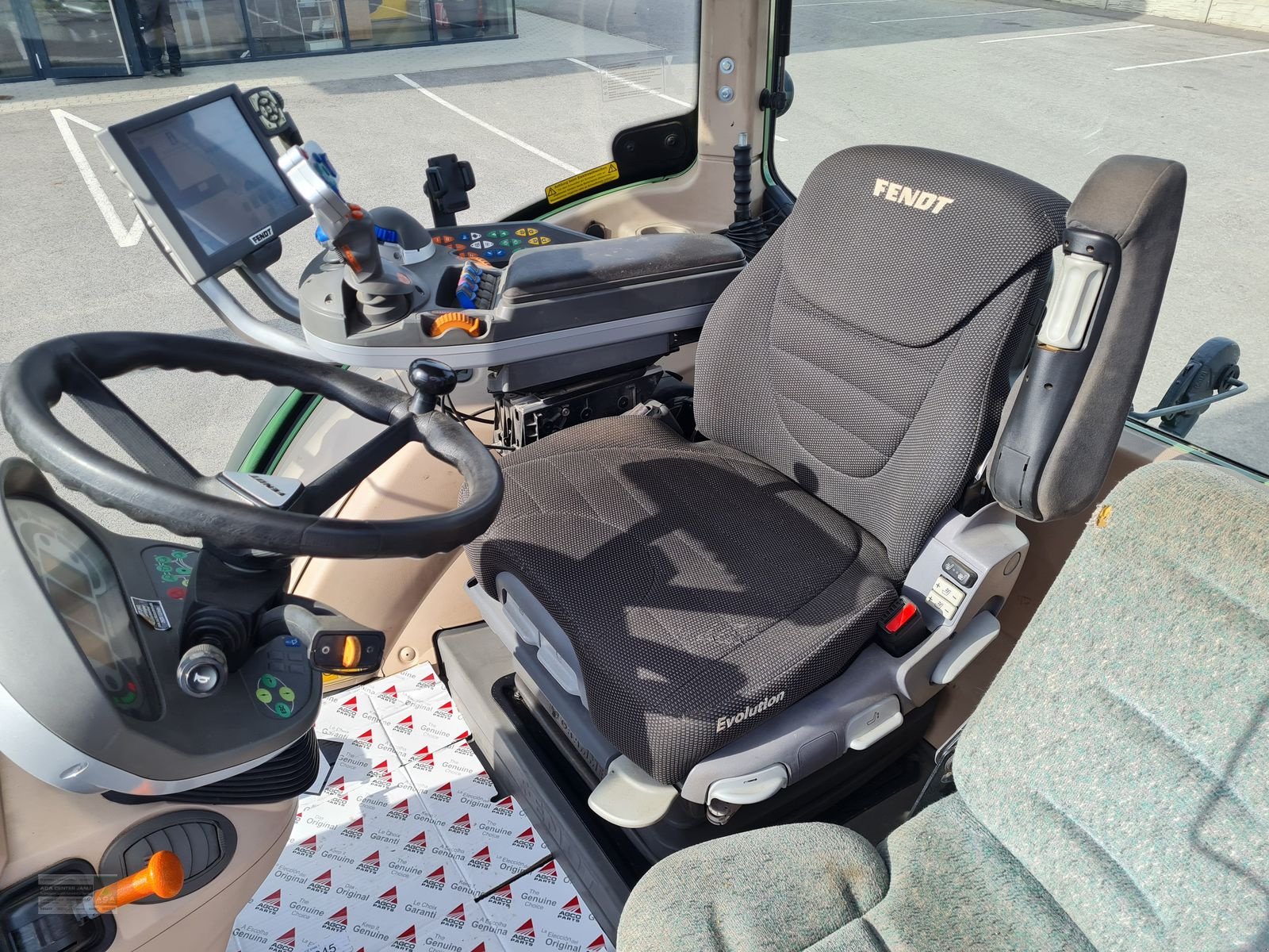 Traktor of the type Fendt 516 Vario ProfiPlus, Gebrauchtmaschine in Gerasdorf (Picture 18)