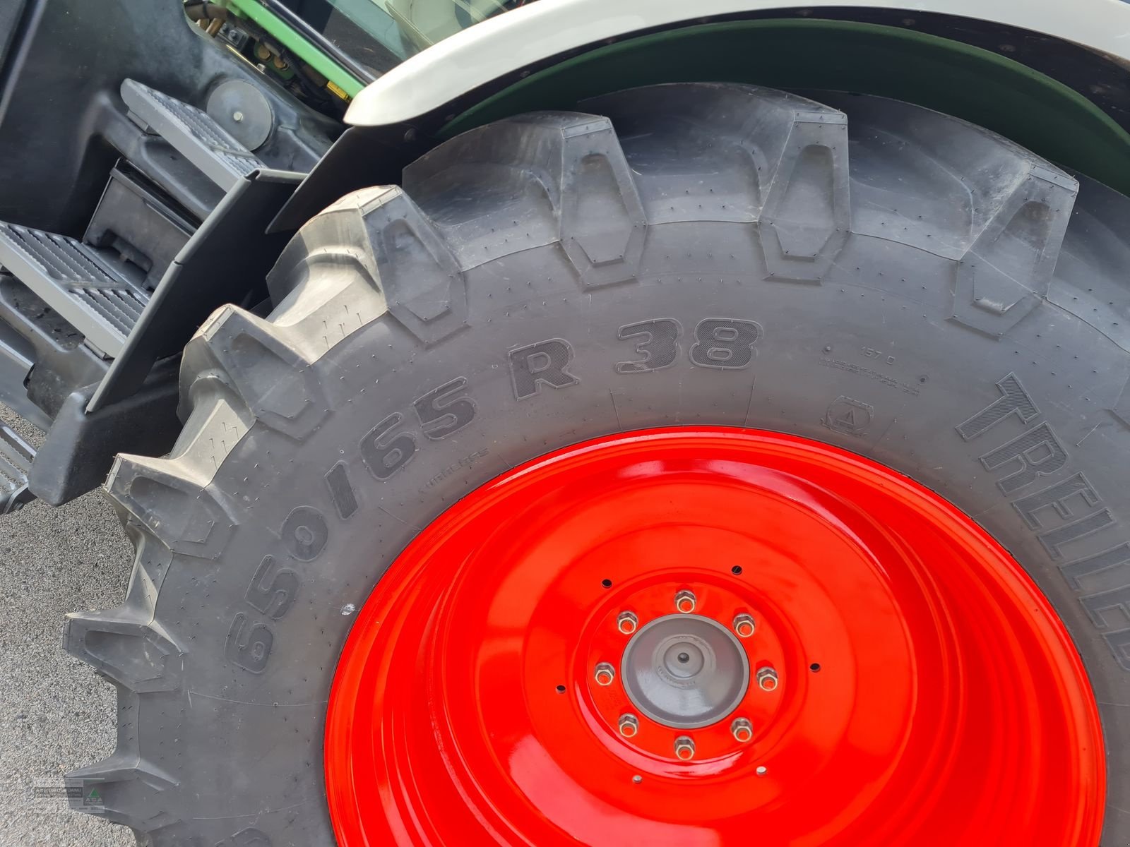 Traktor of the type Fendt 516 Vario ProfiPlus, Gebrauchtmaschine in Gerasdorf (Picture 10)