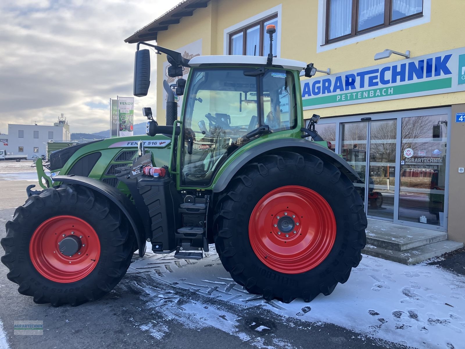 Traktor типа Fendt 516 Vario ProfiPlus, Gebrauchtmaschine в Pettenbach (Фотография 1)