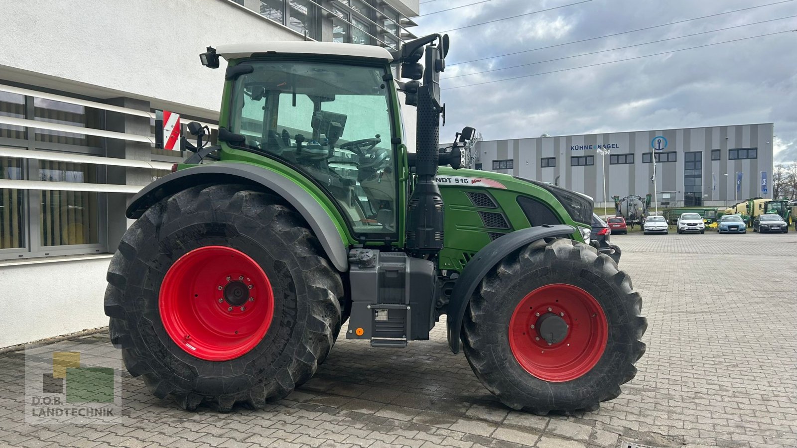 Traktor des Typs Fendt 516 Vario ProfiPlus, Gebrauchtmaschine in Regensburg (Bild 2)