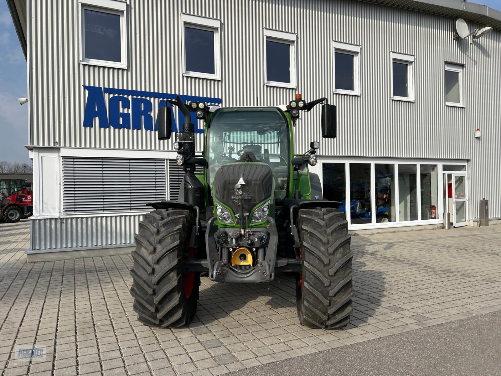Traktor от тип Fendt 516 Vario ProfiPlus, Gebrauchtmaschine в Salching bei Straubing (Снимка 2)