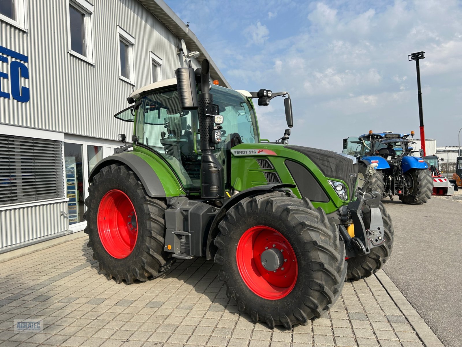 Traktor от тип Fendt 516 Vario ProfiPlus, Gebrauchtmaschine в Salching bei Straubing (Снимка 5)