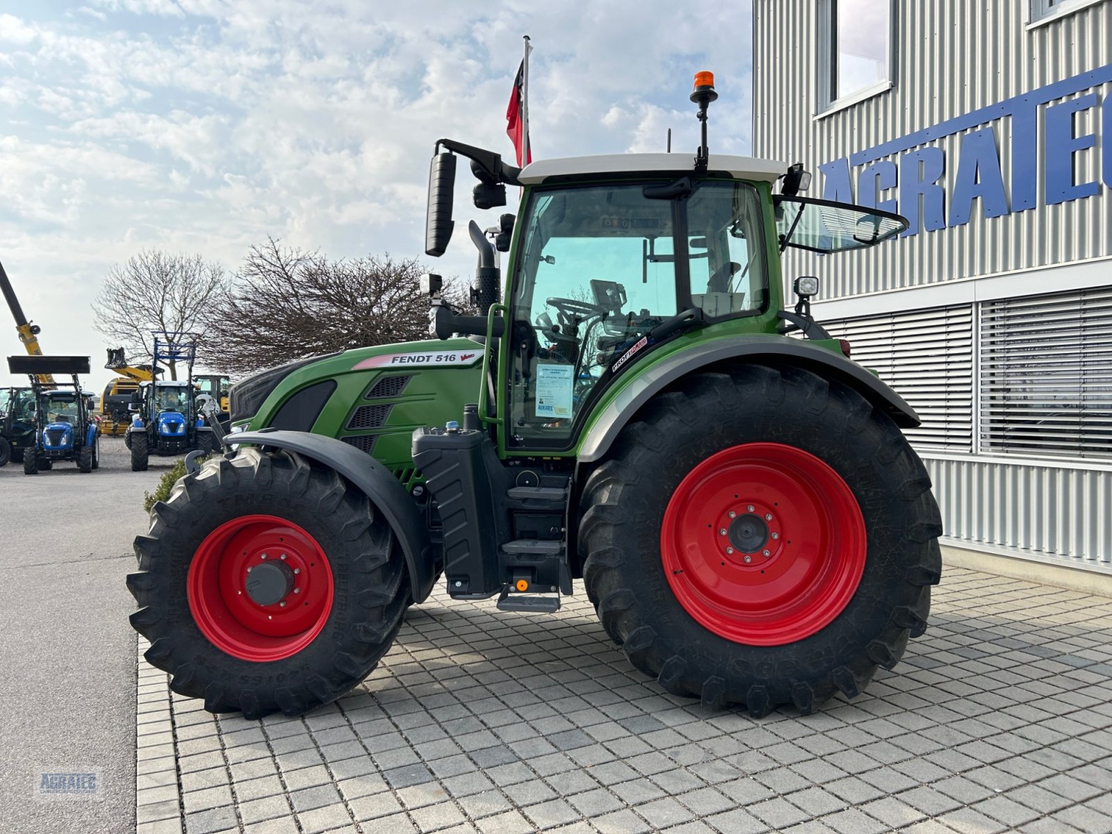 Traktor от тип Fendt 516 Vario ProfiPlus, Gebrauchtmaschine в Salching bei Straubing (Снимка 11)