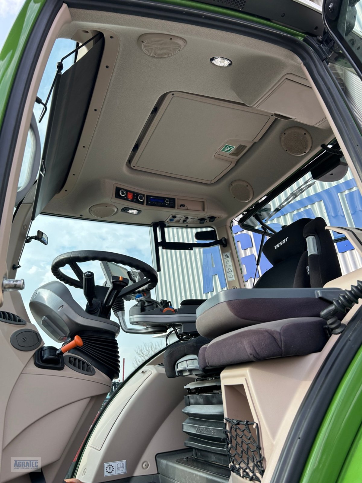 Traktor от тип Fendt 516 Vario ProfiPlus, Gebrauchtmaschine в Salching bei Straubing (Снимка 12)