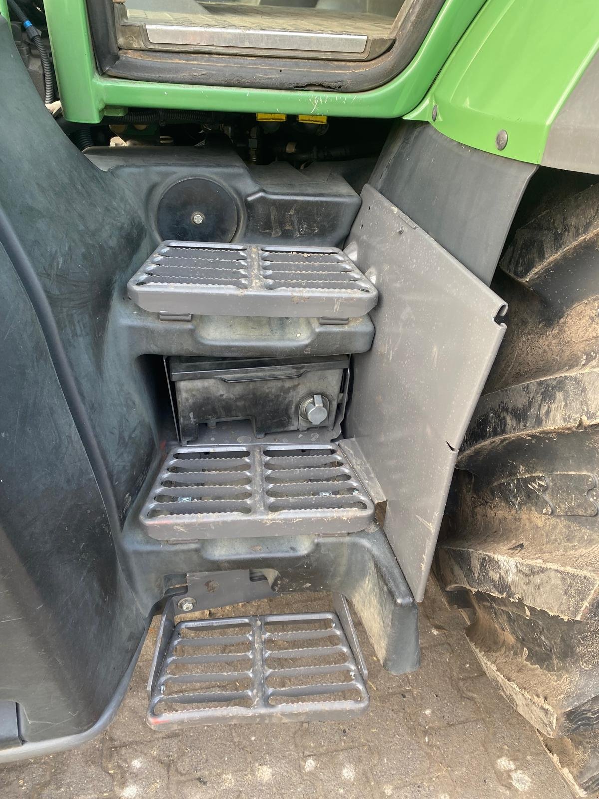 Traktor typu Fendt 516 Vario ProfiPlus, Gebrauchtmaschine v Metelen (Obrázek 17)