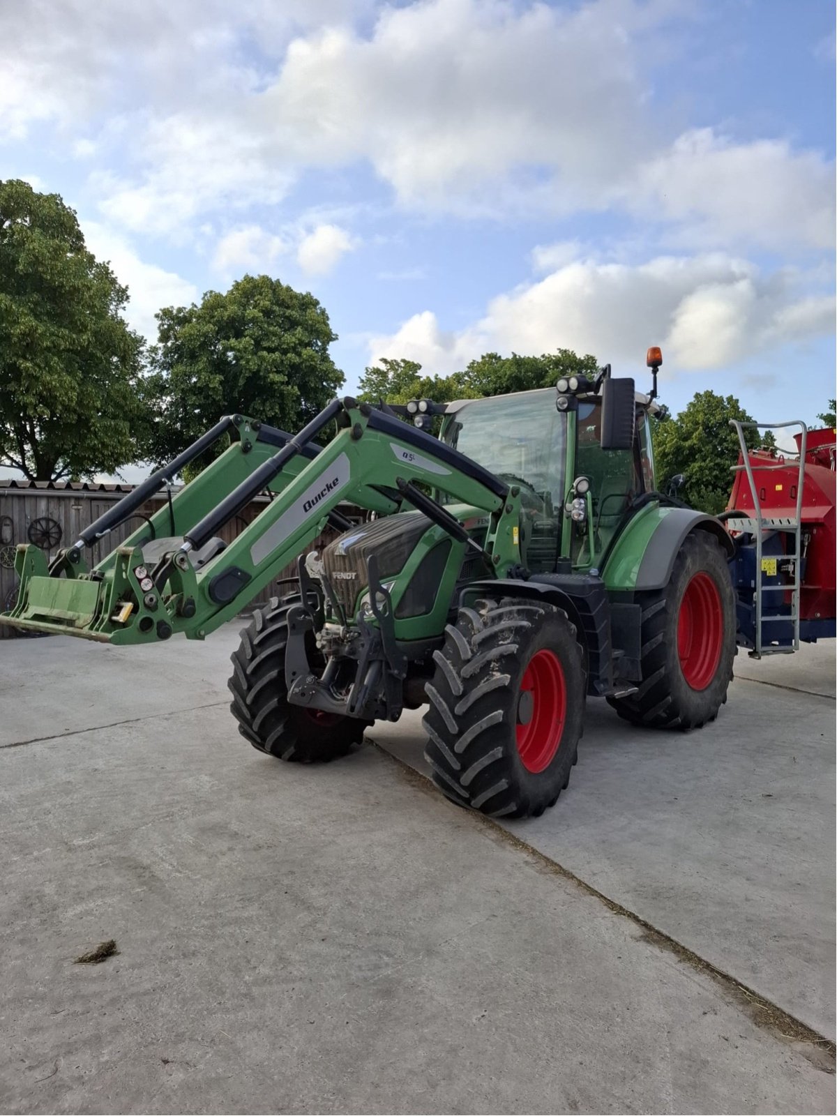 Traktor des Typs Fendt 516 Vario ProfiPlus, Gebrauchtmaschine in Elmenhorst-Lanken (Bild 1)