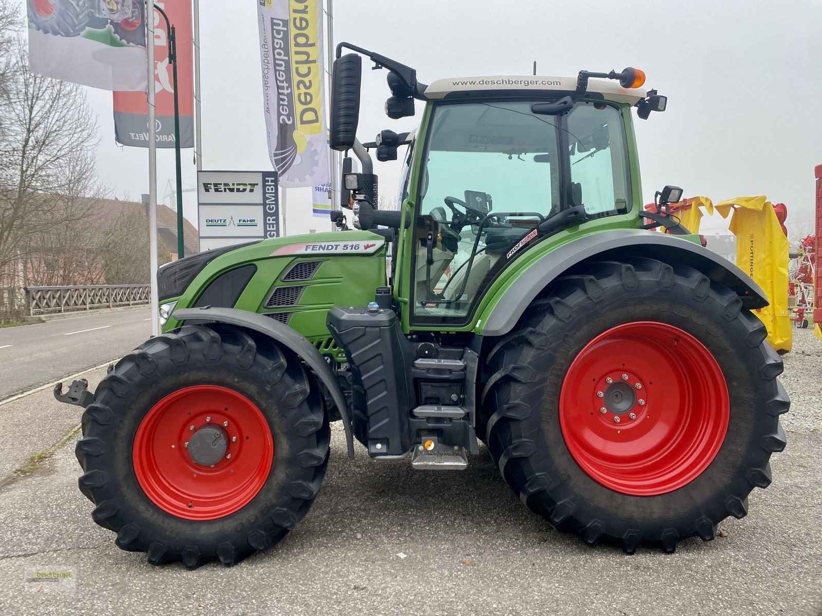 Traktor типа Fendt 516 Vario ProfiPlus, Gebrauchtmaschine в Senftenbach (Фотография 12)