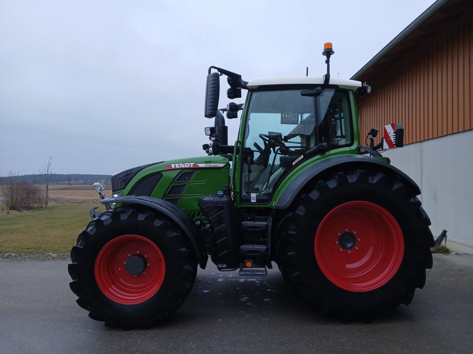Traktor typu Fendt 516 Vario ProfiPlus, Gebrauchtmaschine w Kühbach (Zdjęcie 4)