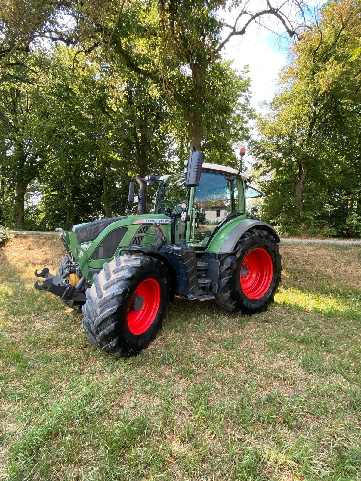 Traktor des Typs Fendt 516 Vario ProfiPlus, Gebrauchtmaschine in Wenzenbach (Bild 1)