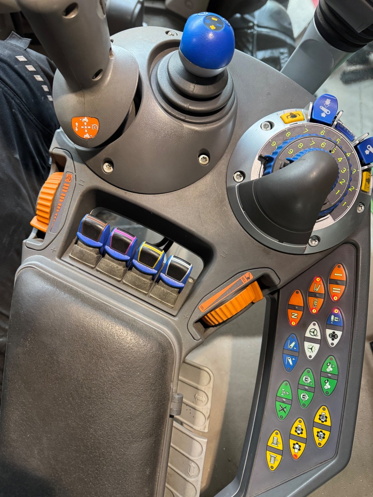 Traktor des Typs Fendt 516 Vario ProfiPlus, Gebrauchtmaschine in Bergkirchen (Bild 7)