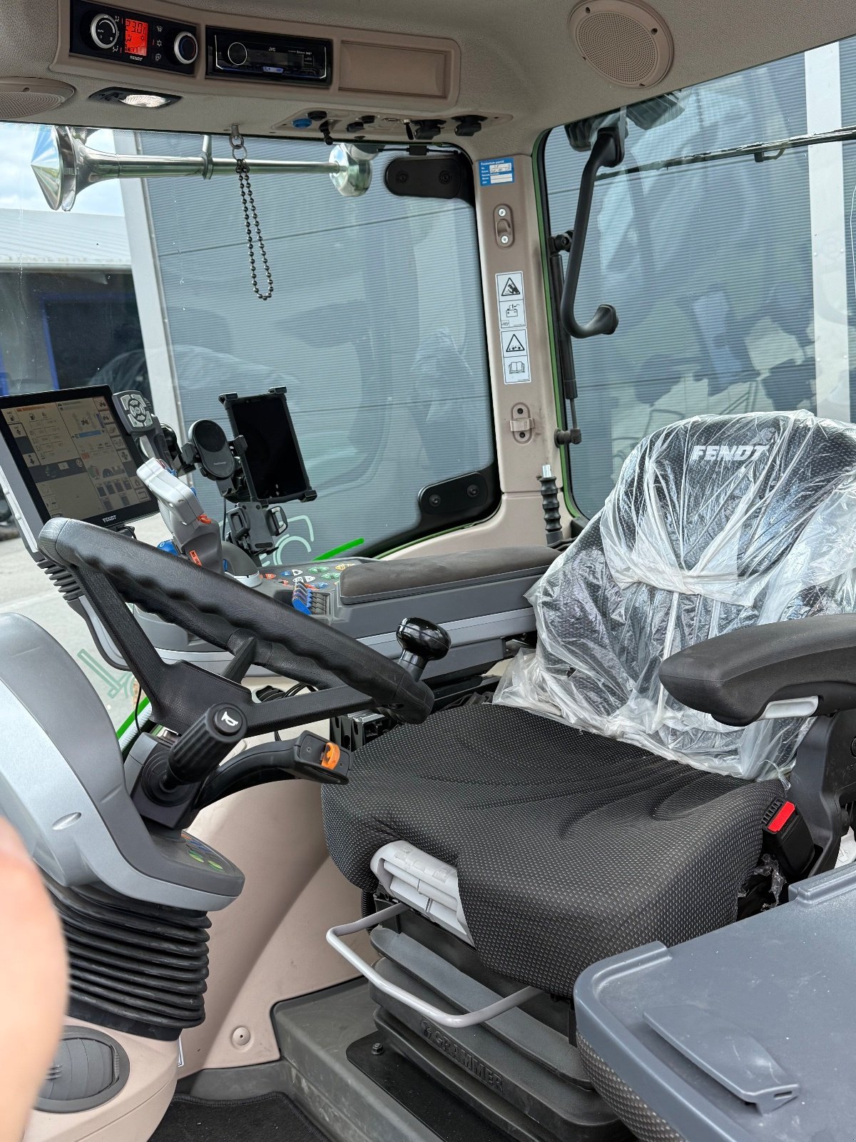 Traktor des Typs Fendt 516 Vario ProfiPlus, Gebrauchtmaschine in Burgebrach (Bild 3)