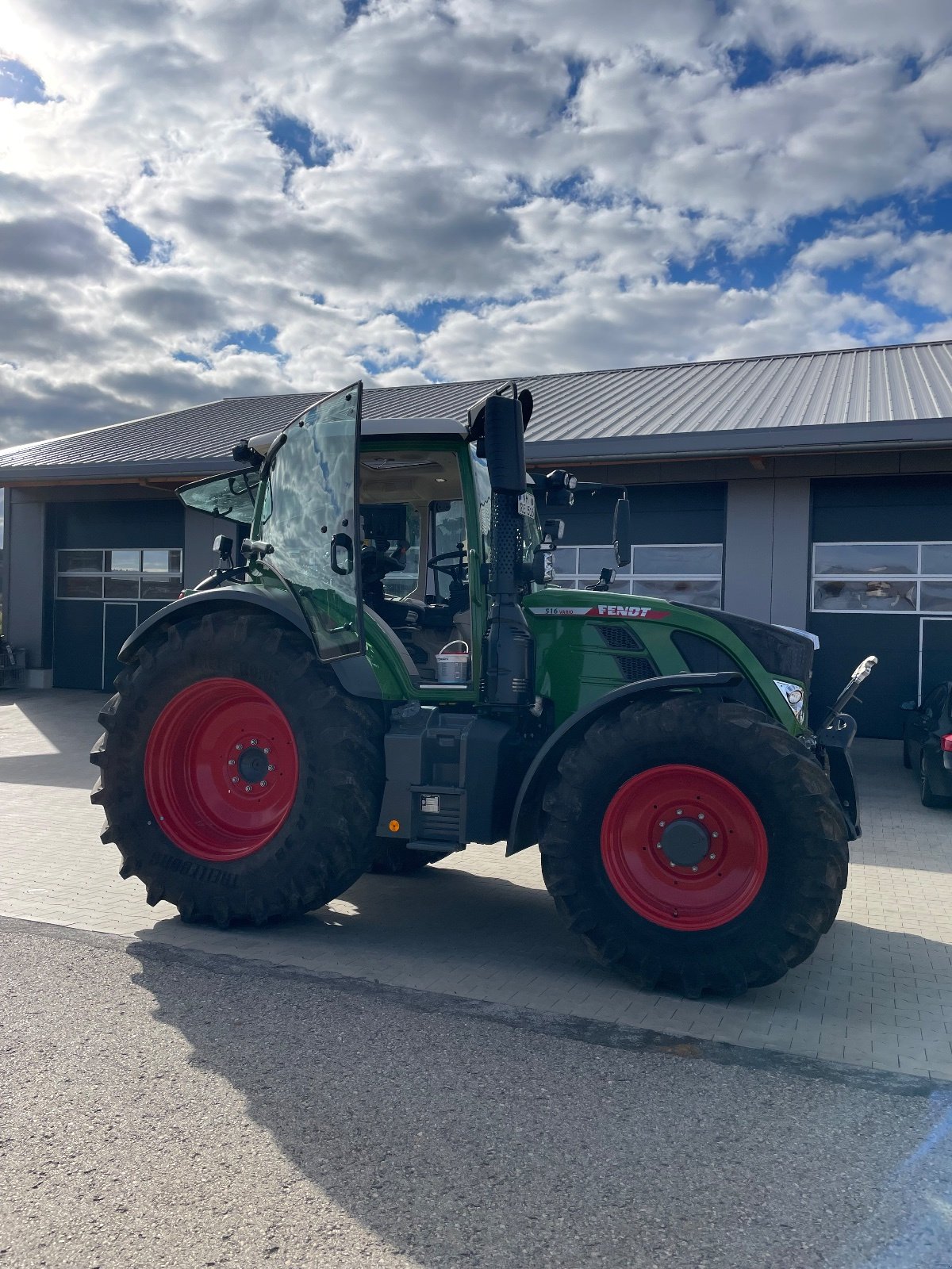 Traktor του τύπου Fendt 516 Vario ProfiPlus, Gebrauchtmaschine σε Seubersdorf (Φωτογραφία 3)