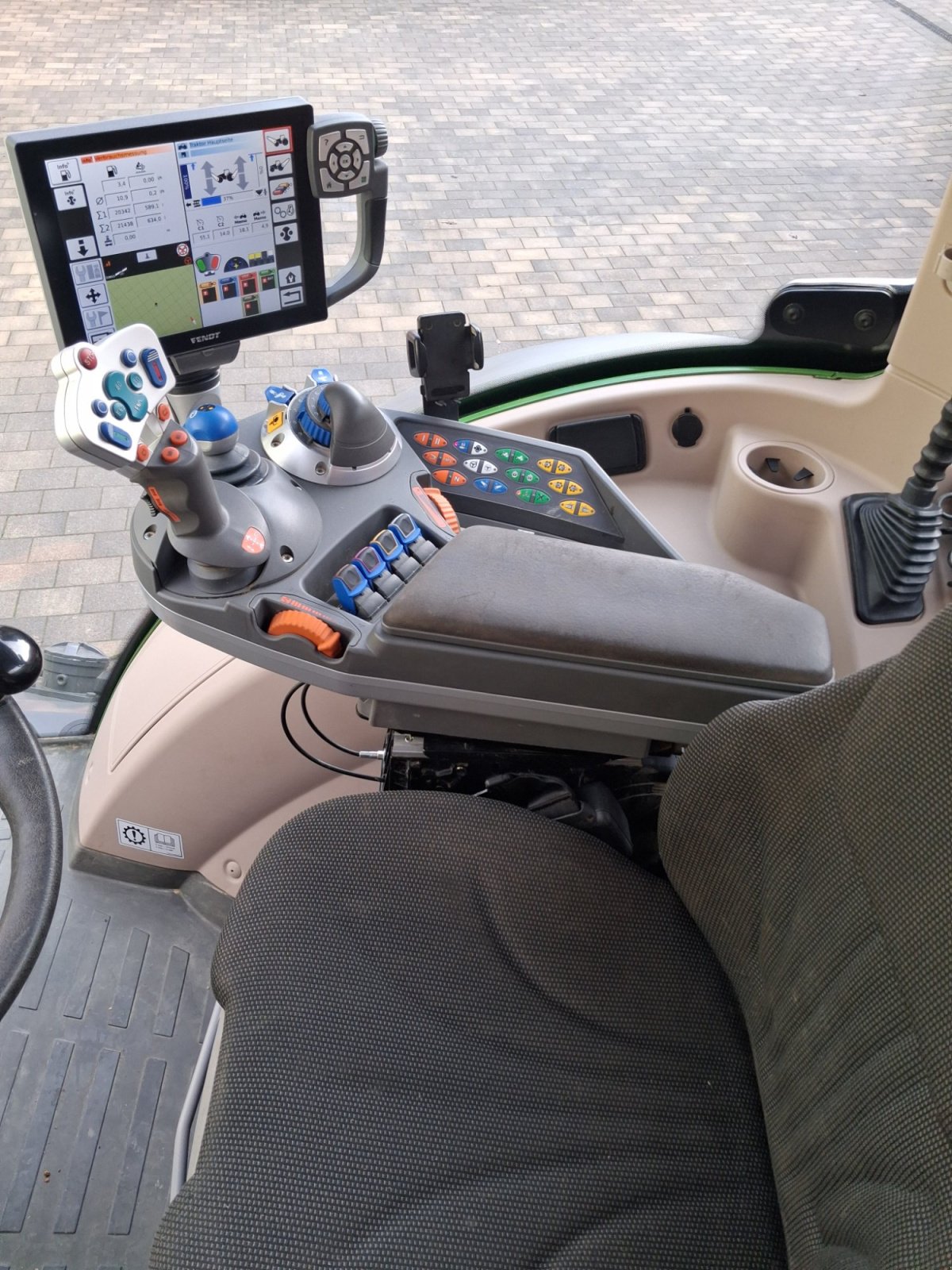 Traktor typu Fendt 516 Vario ProfiPlus, Gebrauchtmaschine w Matzersreuth (Zdjęcie 6)
