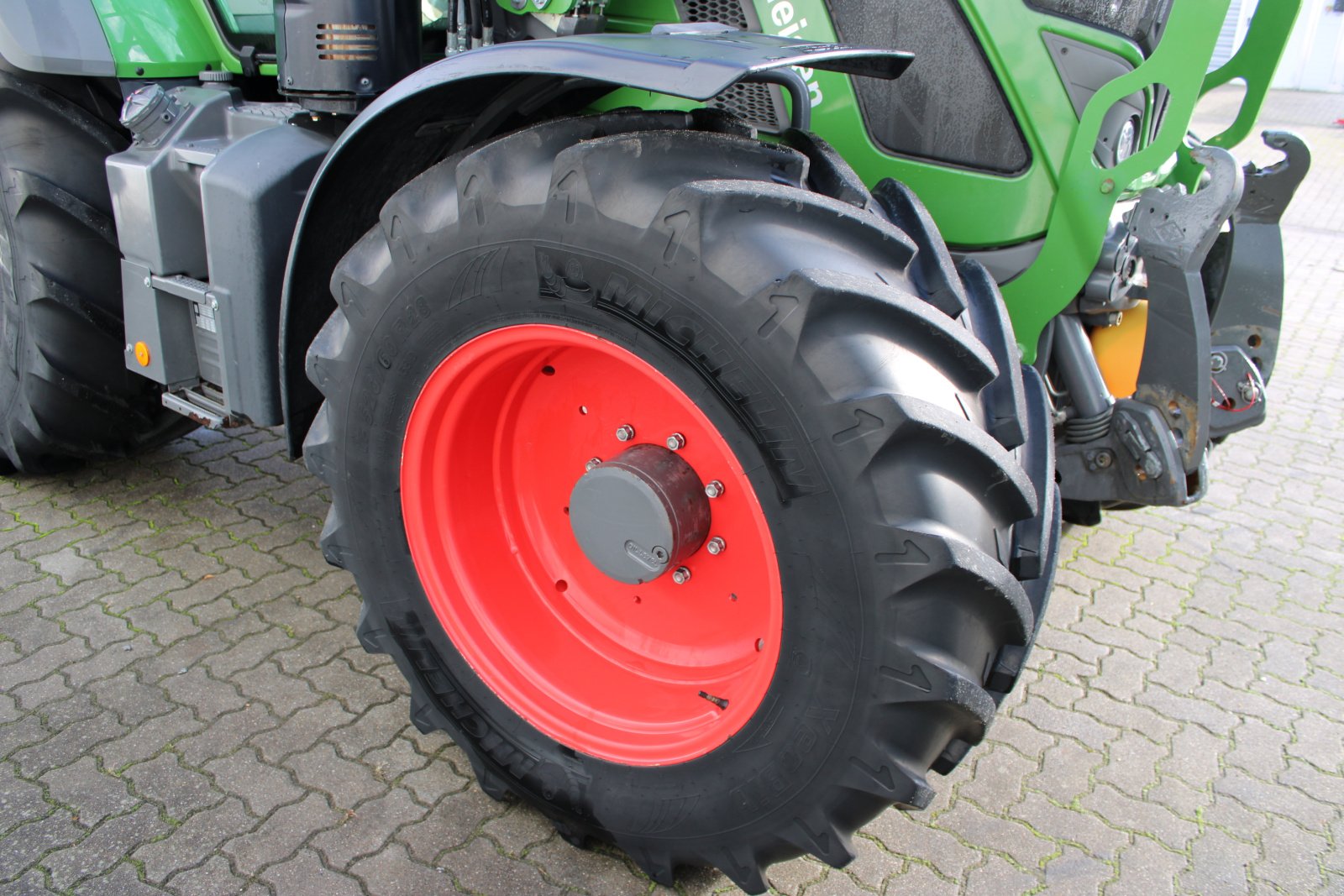 Traktor a típus Fendt 516 Vario S4 Power+, Gebrauchtmaschine ekkor: Holle- Grasdorf (Kép 9)