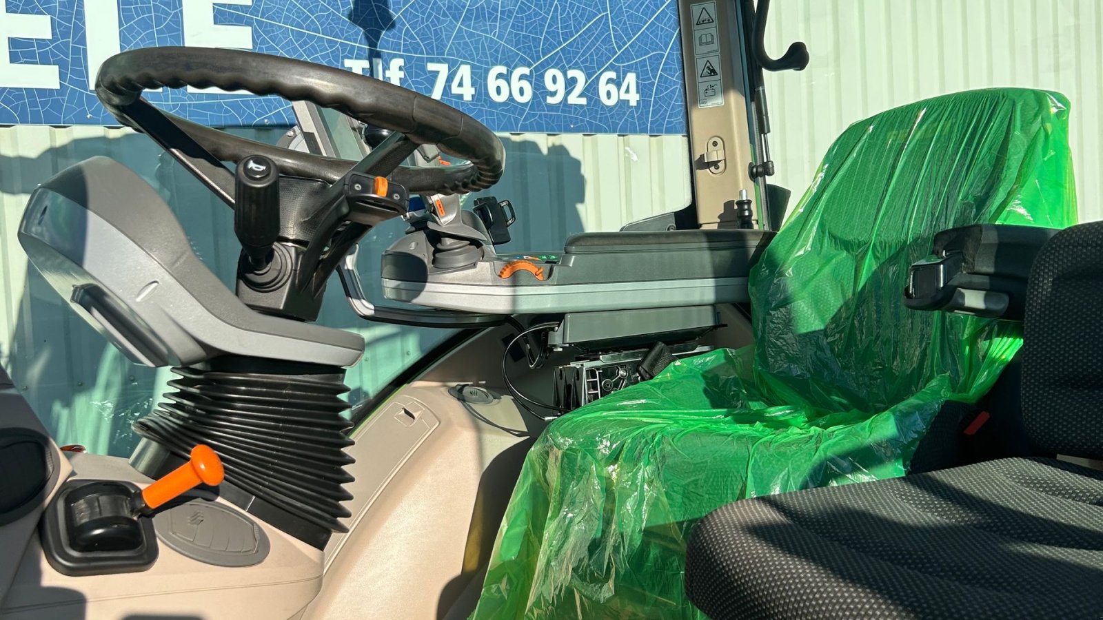 Traktor des Typs Fendt 516 Vario S4 Power Plus  Med Fendt Frontlæsser 4x80, Gebrauchtmaschine in Rødekro (Bild 11)