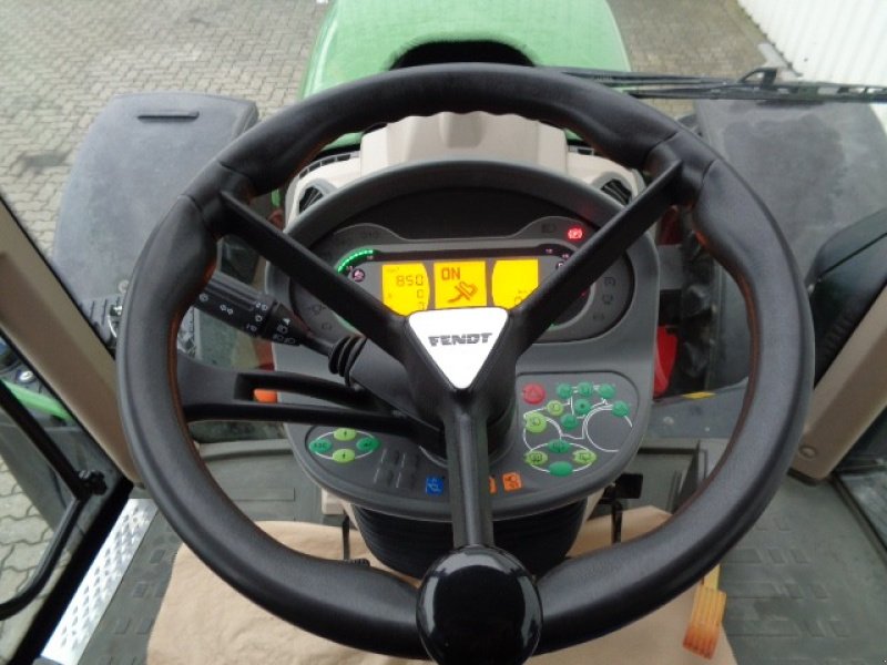 Traktor des Typs Fendt 516 Vario S4 Power, Gebrauchtmaschine in Holle- Grasdorf (Bild 16)