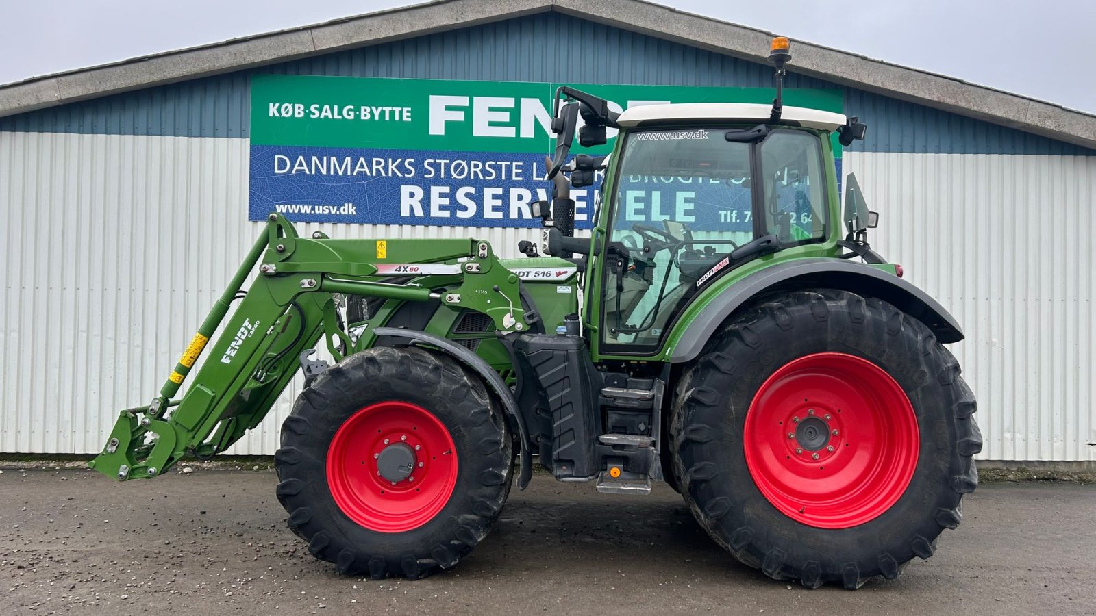 Traktor of the type Fendt 516 Vario S4 Profi Plus Med Fendt Frontlæsser 4X80, Gebrauchtmaschine in Rødekro (Picture 1)