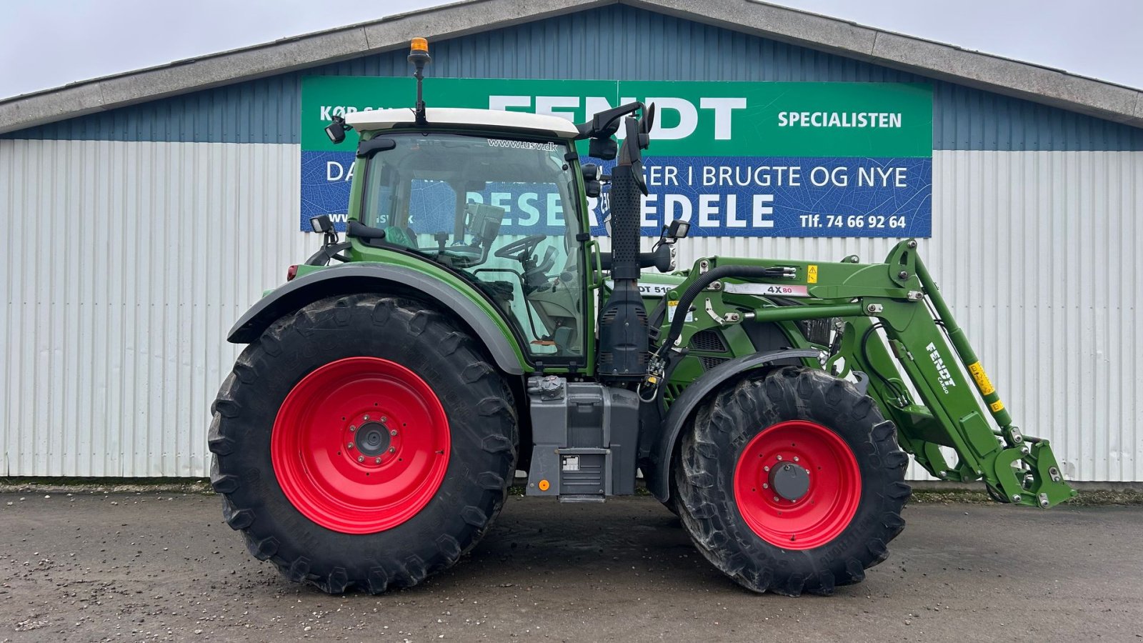 Traktor of the type Fendt 516 Vario S4 Profi Plus Med Fendt Frontlæsser 4X80, Gebrauchtmaschine in Rødekro (Picture 4)