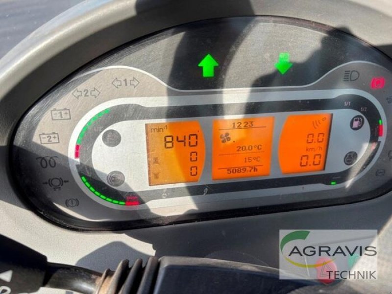 Traktor of the type Fendt 516 VARIO S4 Profi Plus, Gebrauchtmaschine in Meppen (Picture 16)