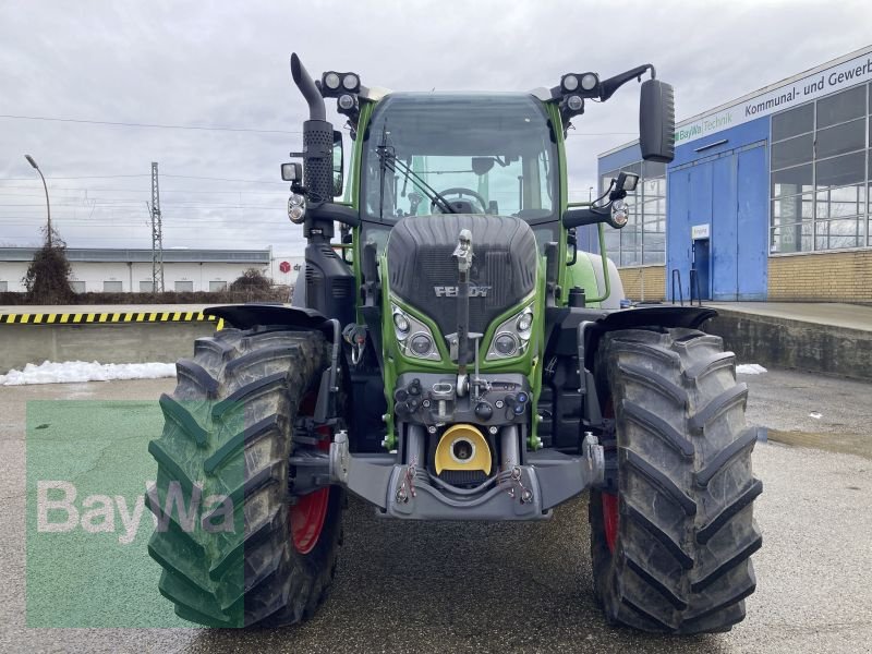 Traktor des Typs Fendt 516 VARIO S4 PROFI PLUS, Gebrauchtmaschine in Obertraubling (Bild 3)