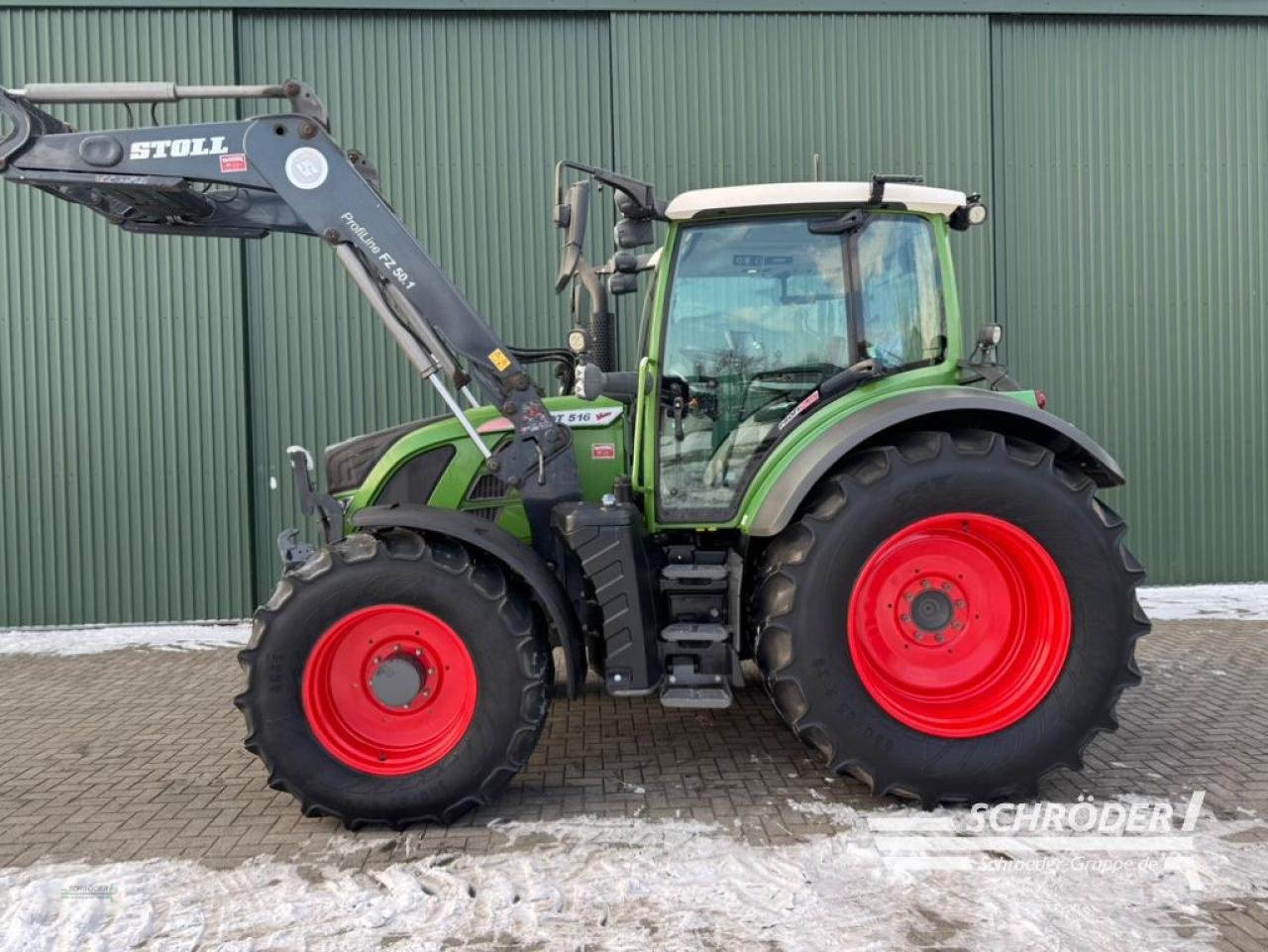 Traktor типа Fendt 516 VARIO S4 PROFI PLUS, Gebrauchtmaschine в Twistringen (Фотография 8)