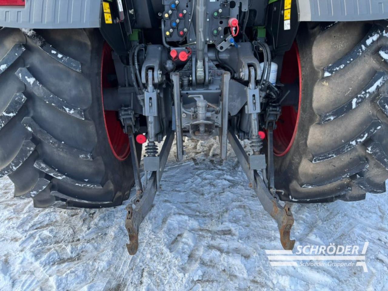 Traktor типа Fendt 516 VARIO S4 PROFI PLUS, Gebrauchtmaschine в Twistringen (Фотография 10)