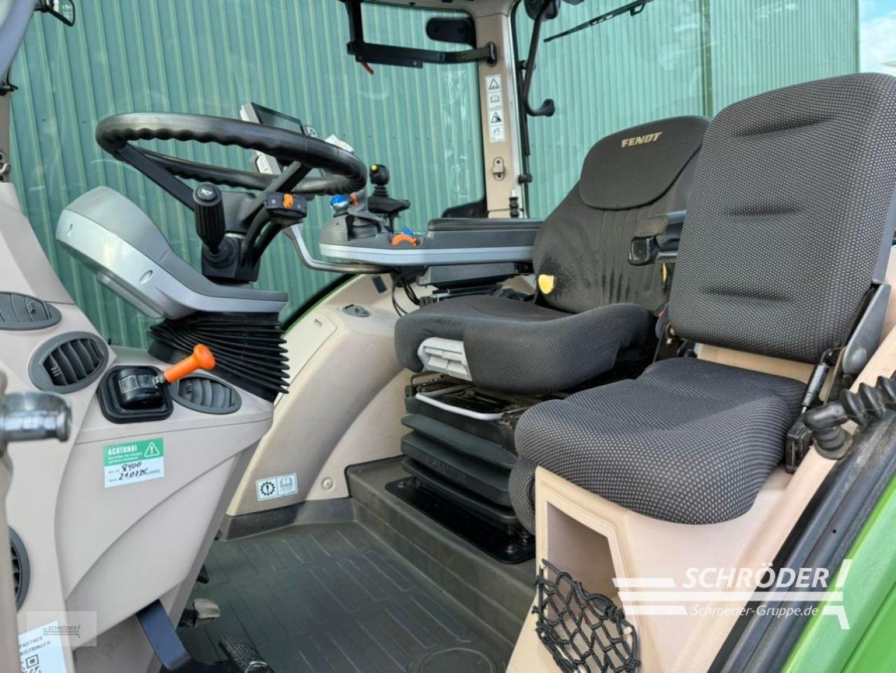 Traktor типа Fendt 516 VARIO S4 PROFI PLUS, Gebrauchtmaschine в Twistringen (Фотография 18)