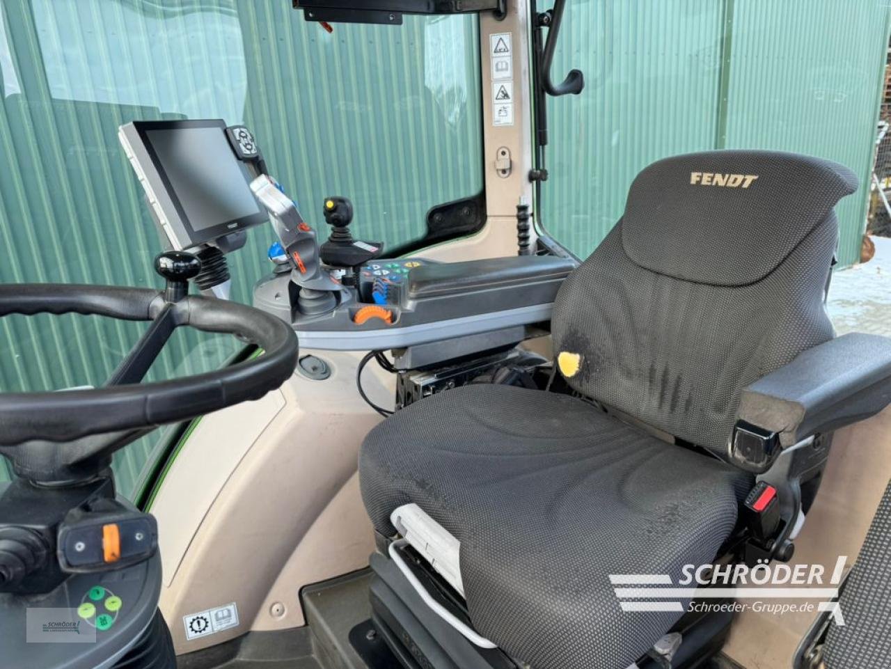 Traktor типа Fendt 516 VARIO S4 PROFI PLUS, Gebrauchtmaschine в Twistringen (Фотография 20)