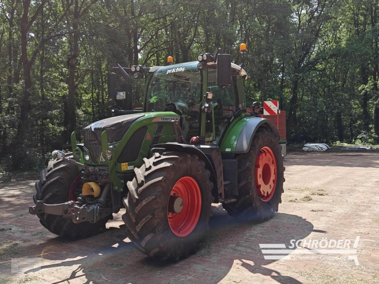 Traktor des Typs Fendt 516 VARIO S4 PROFI, Gebrauchtmaschine in Wildeshausen (Bild 5)