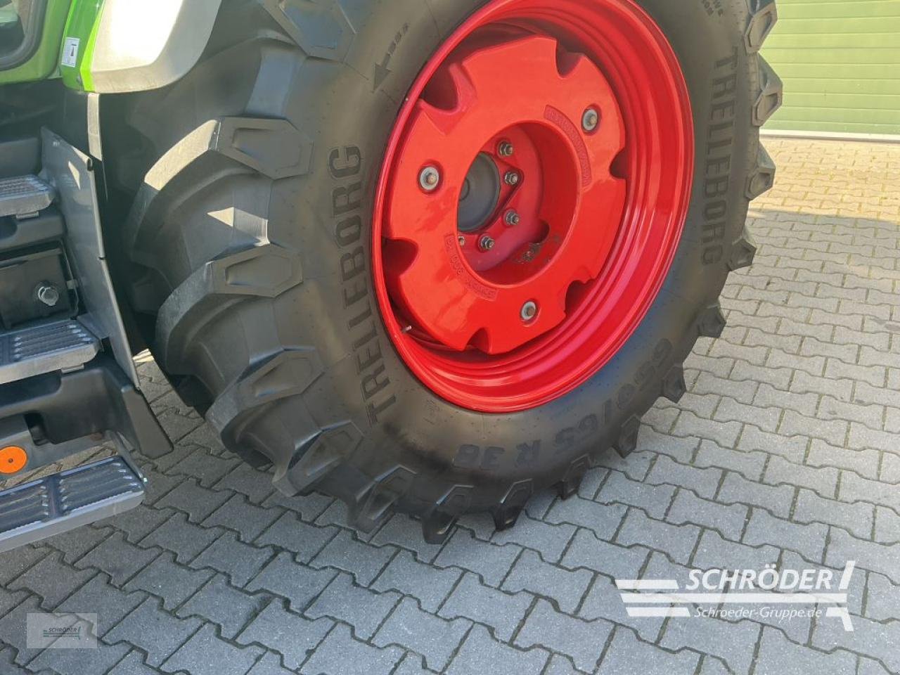 Traktor des Typs Fendt 516 VARIO S4 PROFI, Gebrauchtmaschine in Lastrup (Bild 10)