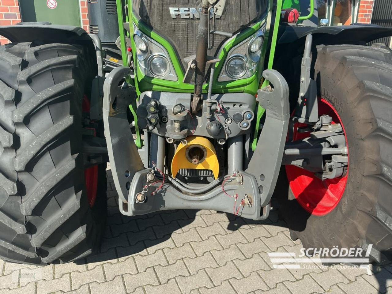 Traktor des Typs Fendt 516 VARIO S4 PROFI, Gebrauchtmaschine in Lastrup (Bild 16)
