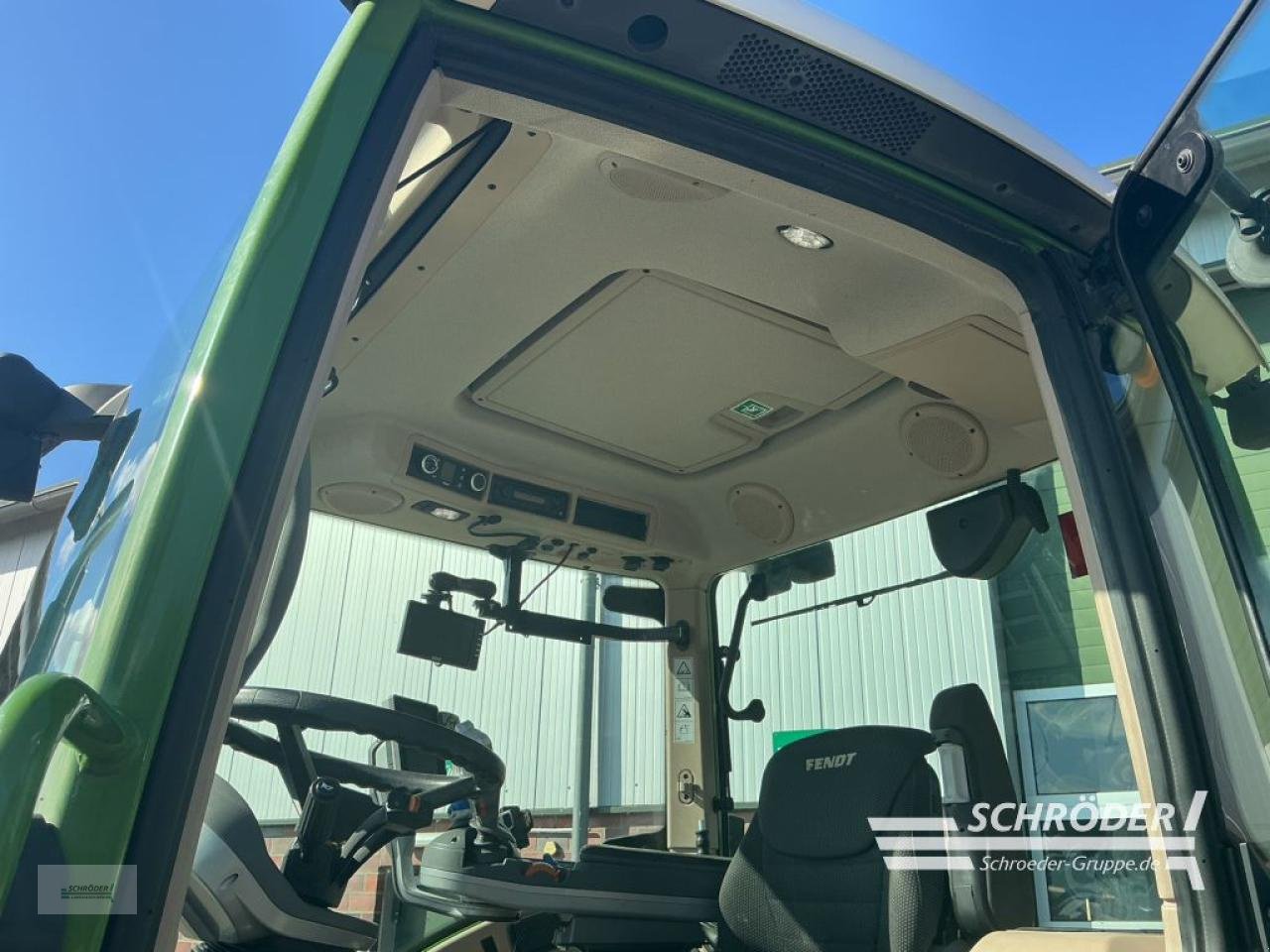 Traktor des Typs Fendt 516 VARIO S4 PROFI, Gebrauchtmaschine in Lastrup (Bild 18)