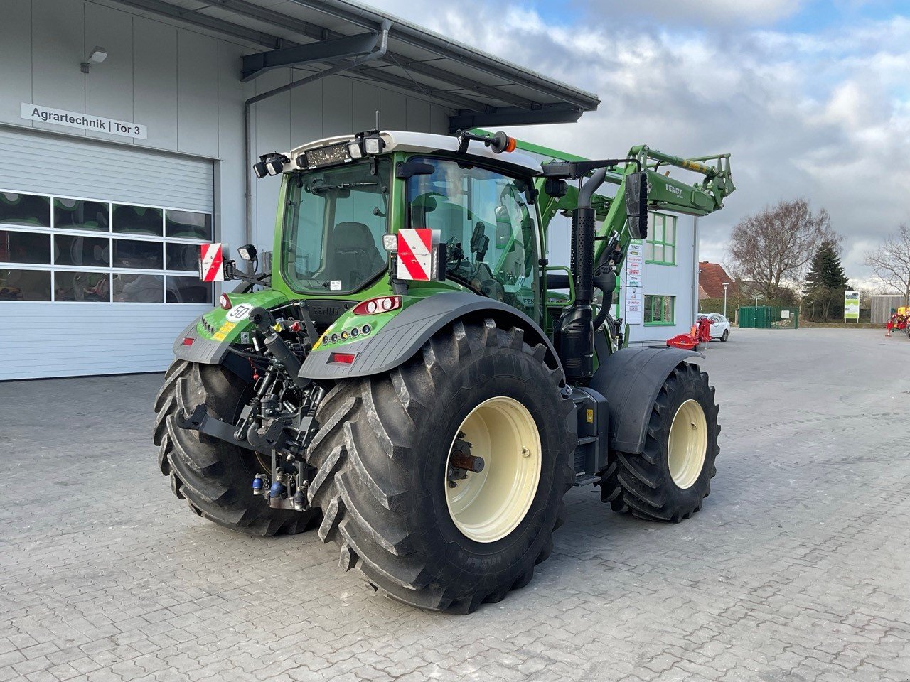 Traktor van het type Fendt 516 Vario S4 ProfiPlus, Gebrauchtmaschine in Gnutz (Foto 4)