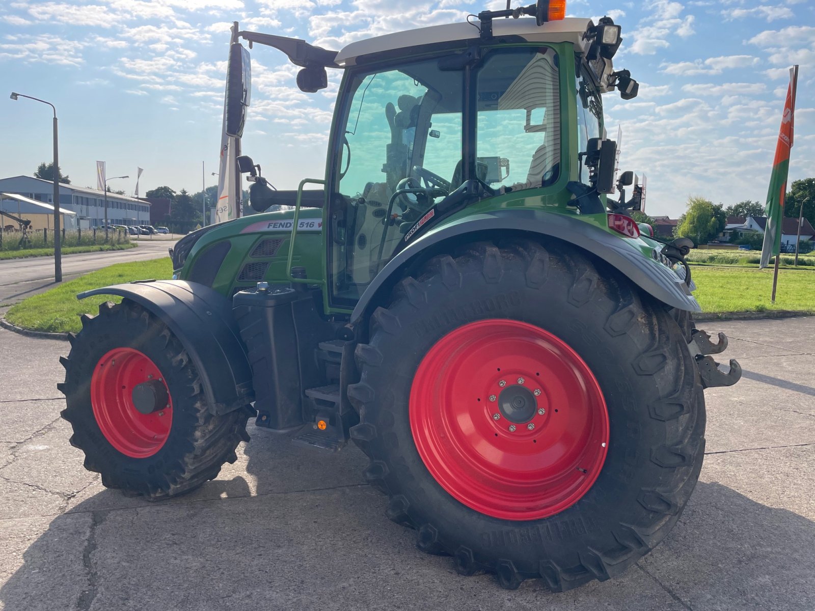 Fendt 516 Vario S4 ProfiPlus, Gebrauchtmaschine, Baujahr: 2021, Betriebsstunden: 2060 Stunden (Bild 2) Traktor des Typs Fendt 516 Vario S4 ProfiPlus, Gebrauchtmaschine in Ebeleben (Bild 2)