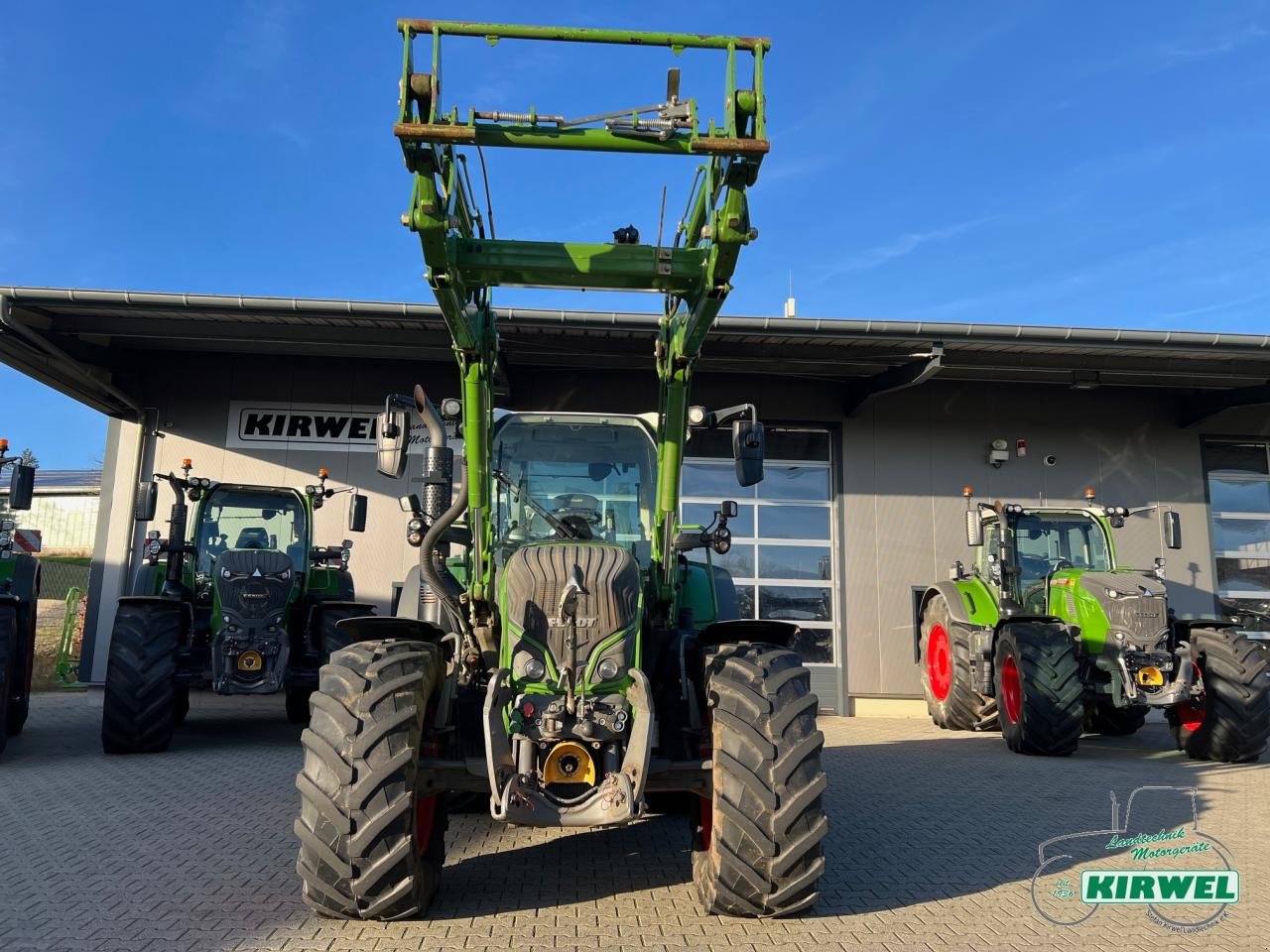 Traktor des Typs Fendt 516 Vario S4, Gebrauchtmaschine in Blankenheim (Bild 8)